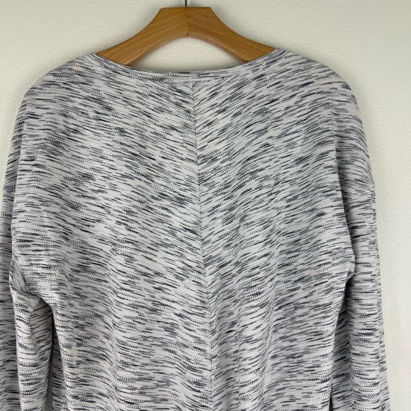 Lululemon Meant To Move Long Sleeve Shirts Tiger Space Dye Black White Womens 10 - Picture 8 of 11